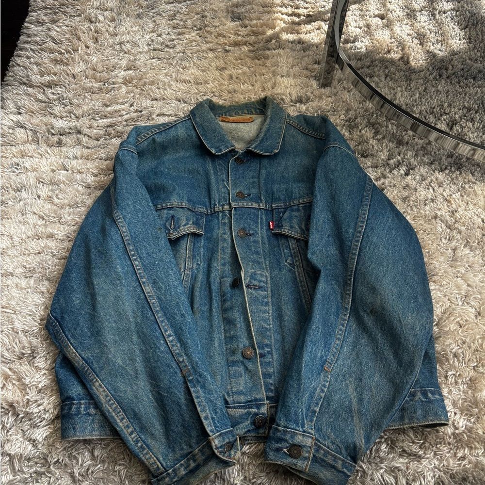 Levi's Blue Denim Jacket (Hard Rock Cafe)